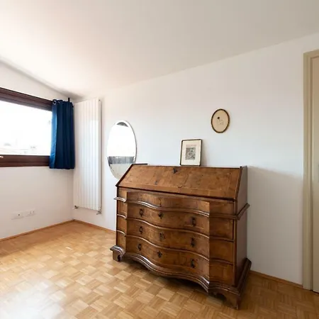 San Basilio Flat Apartmán *
